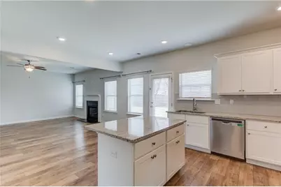 305 Eleanora Crossing, Loganville, GA 30052 - Photo 18