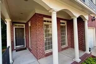 906 Wescott Ln, Atlanta, GA 30319 - Photo 2