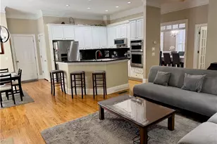 906 Wescott Ln, Atlanta, GA 30319 - Photo 4