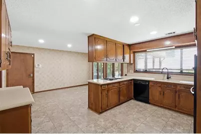 26 Latimer Lane NE, Kennesaw, GA 30144 - Photo 14