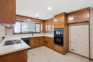 26 Latimer Ln NE, Kennesaw, GA 30144 - Photo 20