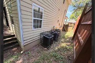 489 Cairo, Atlanta, GA 30314 - Photo 10