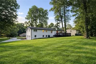1634 Cheryl Terrace, Riverdale, GA 30296 - Photo 4