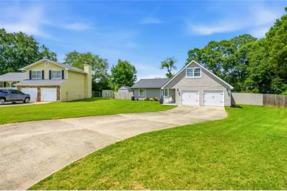 229 Deerfield Drive, Jonesboro, GA 30238 - Photo 4