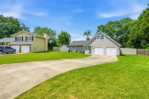 229 Deerfield Dr, Jonesboro, GA 30238 - Photo 8