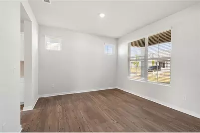 5627 Rosehall Place, South Fulton, GA 30349 - Photo 6