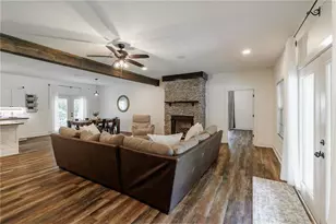930 James Holcomb Rd, Hull, GA 30646 - Photo 4