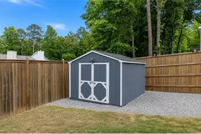 5825 April Drive, Sugar Hill, GA 30518 - Photo 32