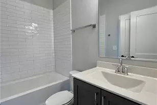 1251 Cushenberry Ln, Atlanta, GA 30318 - Photo 18