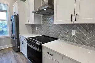 1251 Cushenberry Ln, Atlanta, GA 30318 - Photo 4