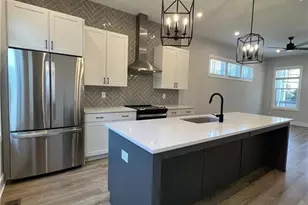 1251 Cushenberry Ln, Atlanta, GA 30318 - Photo 6