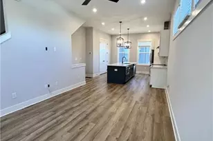 1251 Cushenberry Ln, Atlanta, GA 30318 - Photo 10