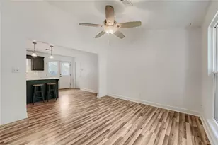 2635 Meadow Bend Ct, Duluth, GA 30096 - Photo 4
