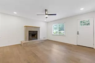 1785 Pierce Arrow Pkwy, Tucker, GA 30084 - Photo 4