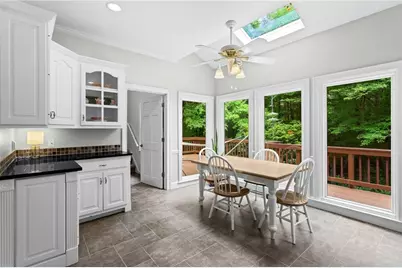 4692 Monticello Circle, Marietta, GA 30066 - Photo 10