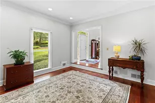 4692 Monticello Cir, Marietta, GA 30066 - Photo 4