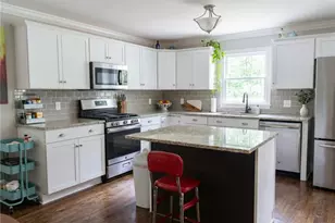 1225 Dewberry Ln, Canton, GA 30114 - Photo 6