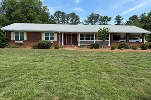 580 Hurt Rd SW, Smyrna, GA 30082 - Photo 2