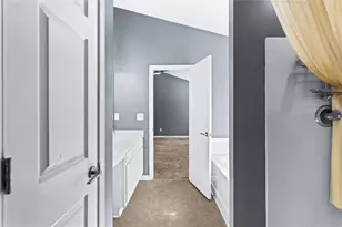 9517 Lakeview Rd, Union City, GA 30291 - Photo 34