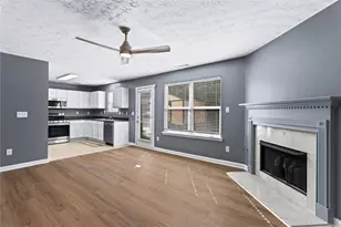 9517 Lakeview Rd, Union City, GA 30291 - Photo 14