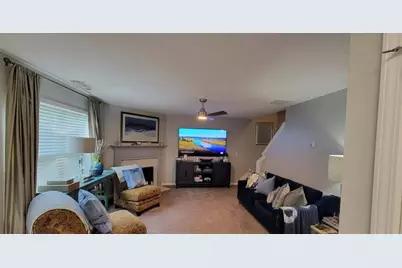9517 Lakeview Road, Union City, GA 30291 - Photo 2