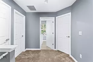 9517 Lakeview Rd, Union City, GA 30291 - Photo 16