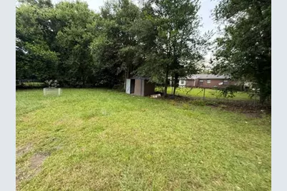 210 Madrid Street, Warner Robins, GA 31093 - Photo 8