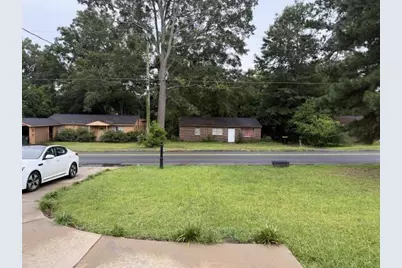 210 Madrid Street, Warner Robins, GA 31093 - Photo 18