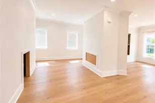 907 Hank Aaron Dr SW, Atlanta, GA 30315 - Photo 2