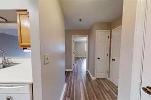 300 Johnson Ferry Road NE, Atlanta, GA 30328 - Photo 20