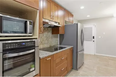 4411 Langdon Drive, Decatur, GA 30035 - Photo 8