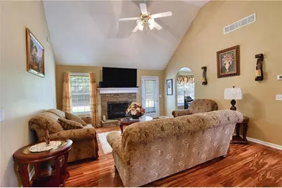 3905 Michaels Creek Way, Loganville, GA 30052 - Photo 6
