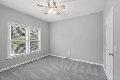 160 Treadstone Overlook, Suwanee, GA 30024 - Photo 18