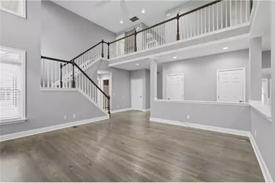 160 Treadstone Overlook, Suwanee, GA 30024 - Photo 8