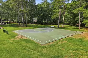 160 Treadstone Overlook, Suwanee, GA 30024 - Photo 34