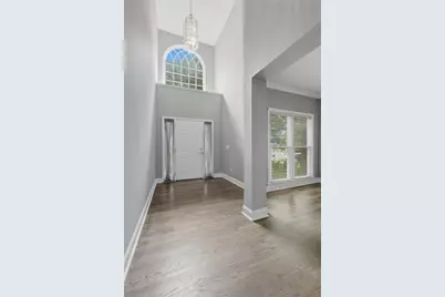 160 Treadstone Overlook, Suwanee, GA 30024 - Photo 4