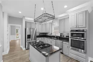 160 Treadstone Overlook, Suwanee, GA 30024 - Photo 10