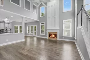 160 Treadstone Overlook, Suwanee, GA 30024 - Photo 8