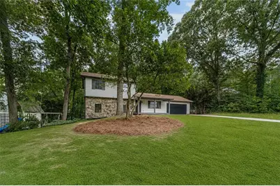 2273 Ivy Crest Drive, Buford, GA 30519 - Photo 4