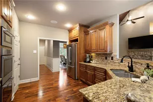 2830 Meadow Valley Wy, Cumming, GA 30041 - Photo 14