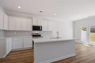 1320 Aura Ln, Lawrenceville, GA 30045 - Photo 4