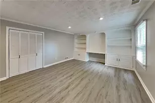 1100 Lake Dr, Roswell, GA 30075 - Photo 20