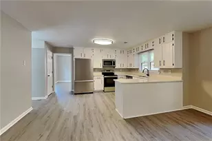 1100 Lake Dr, Roswell, GA 30075 - Photo 4