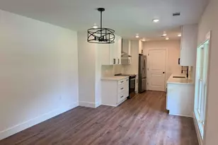 2792 Flagstone Dr, Atlanta, GA 30316 - Photo 4