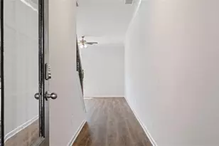 1324 Aura Ln, Lawrenceville, GA 30045 - Photo 2
