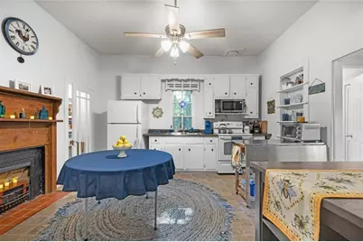 118 E Oak Street, Ellijay, GA 30540 - Photo 6
