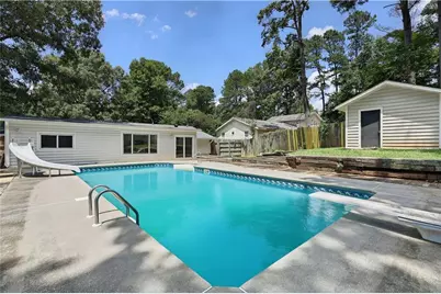 3733 Memorial Parkway NW, Kennesaw, GA 30152 - Photo 32