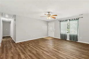 3733 Memorial Pkwy NW, Kennesaw, GA 30152 - Photo 4