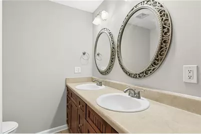 3733 Memorial Parkway NW, Kennesaw, GA 30152 - Photo 22