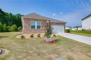 4045 Berry Farm Ct, Loganville, GA 30052 - Photo 4
